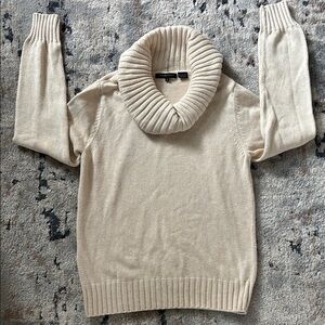 Cozy Jeanne Pierre Cream cowl neck Sweater size Small